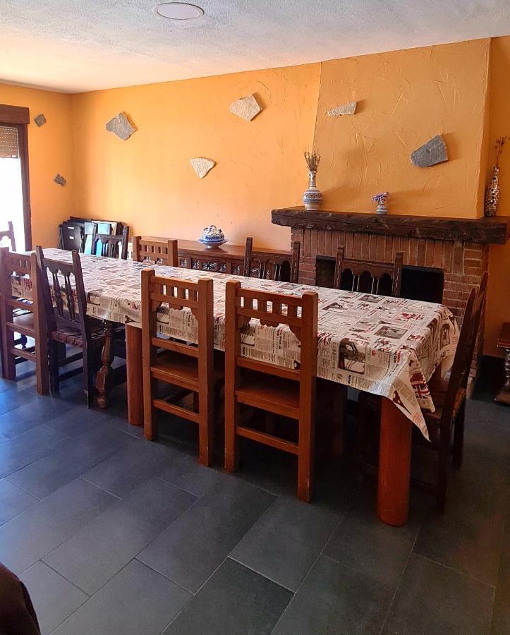 Villa La hijita Navaluenga Esterno foto